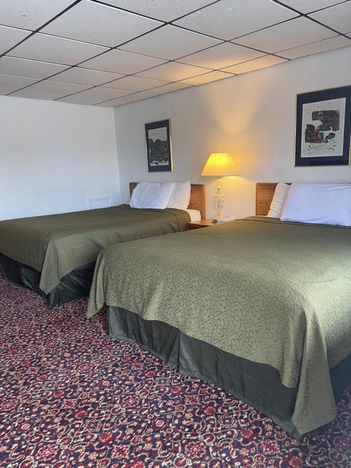 Knights Inn Mackinaw City Εξωτερικό φωτογραφία
