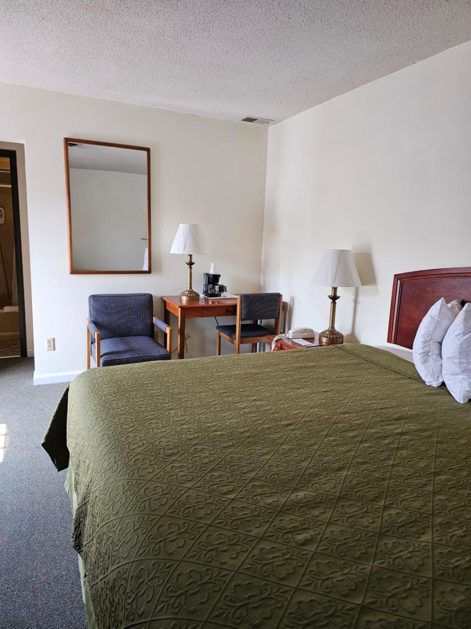 Knights Inn Mackinaw City Εξωτερικό φωτογραφία