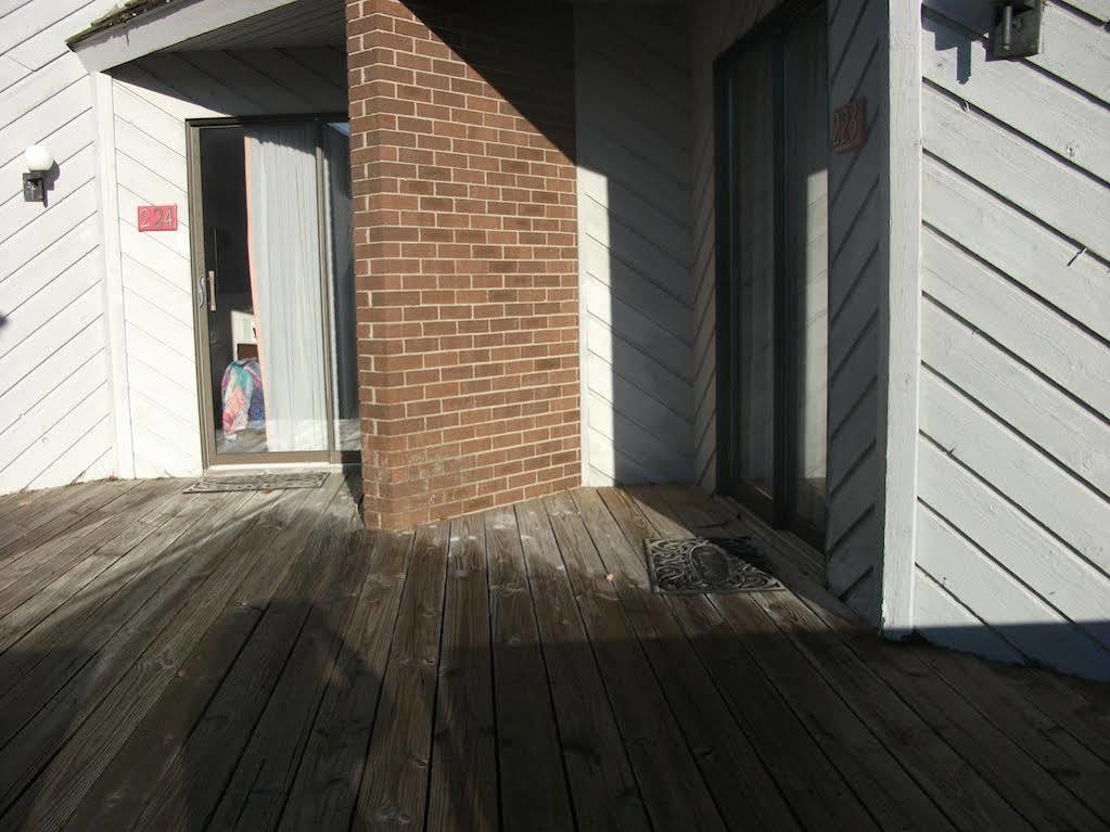 Knights Inn Mackinaw City Εξωτερικό φωτογραφία