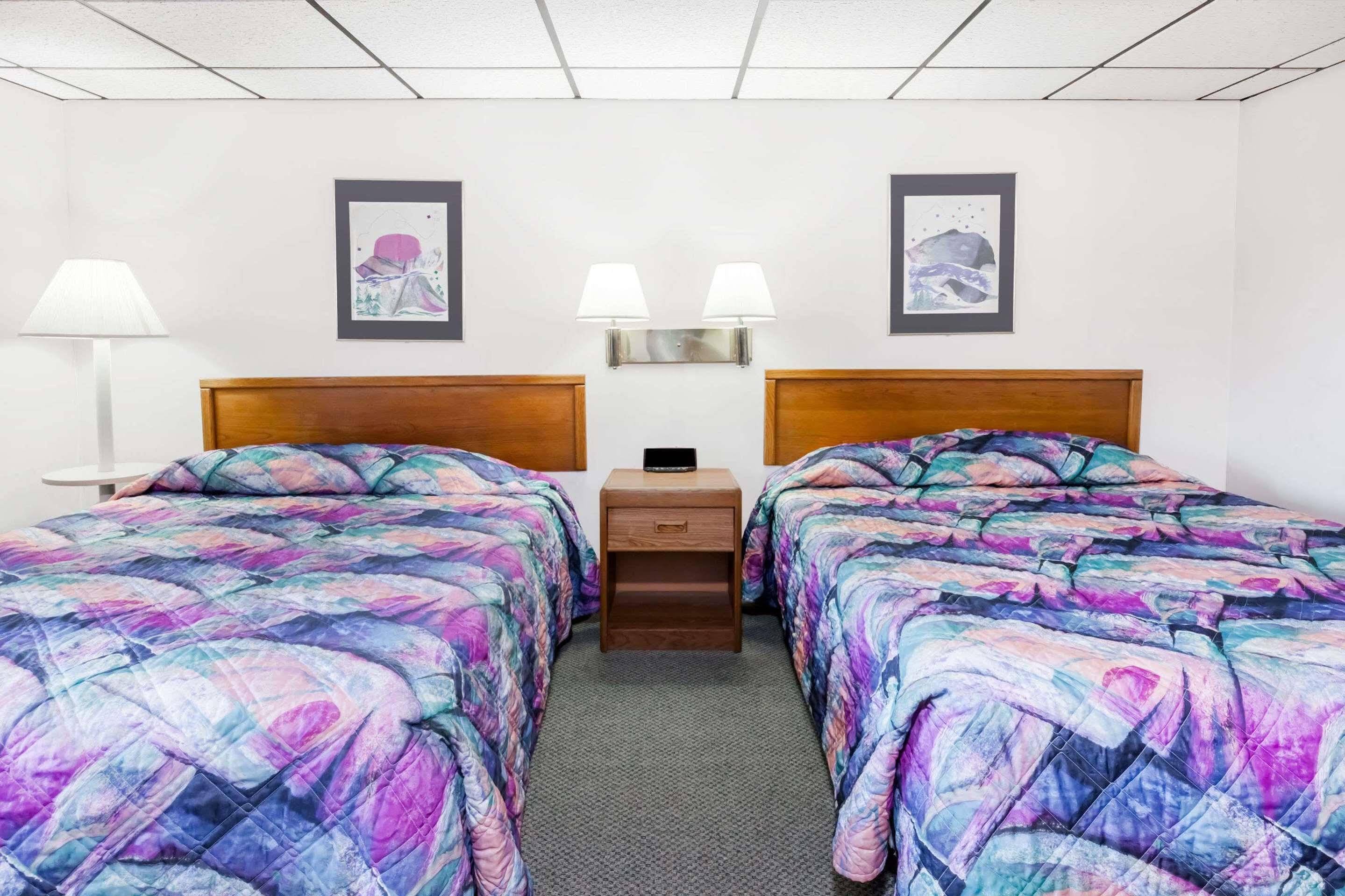 Knights Inn Mackinaw City Εξωτερικό φωτογραφία
